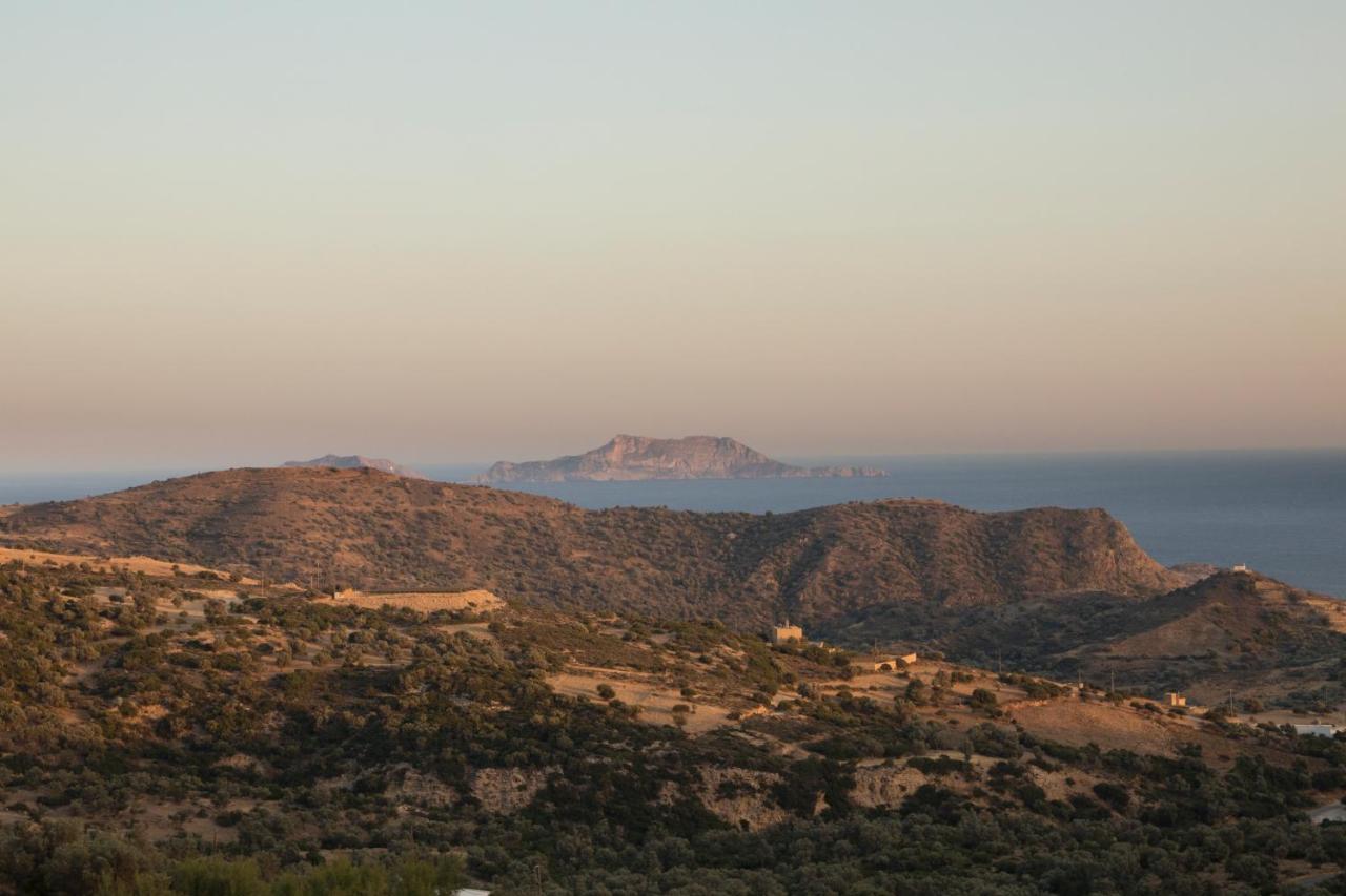 Paterakis * Triopetra