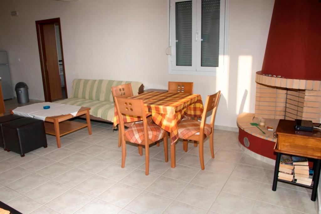 Paterakis Apartment *